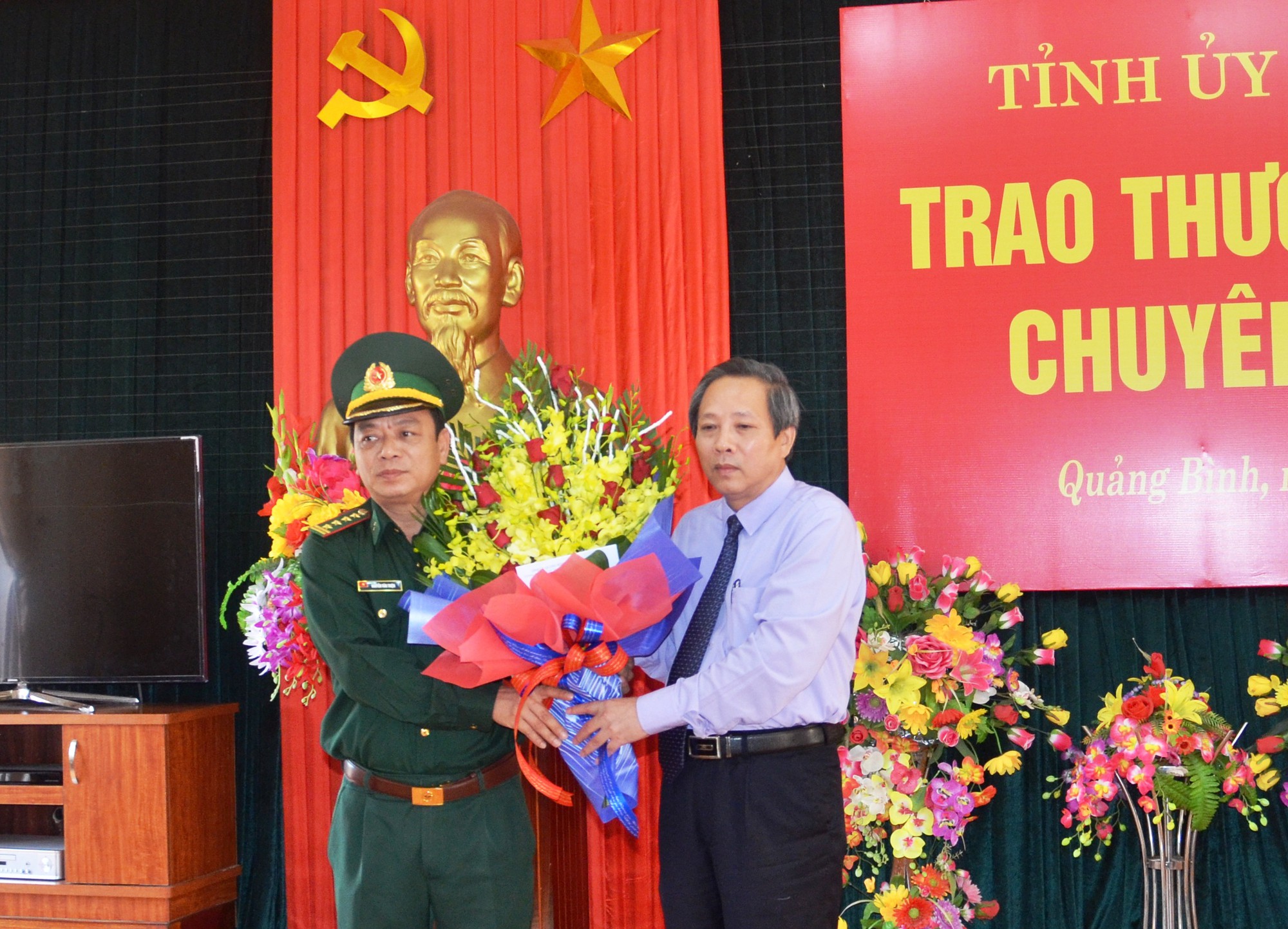 Trao thưởng Ban Chuyên án phá đại án "khủng" 110.000 viên ma túy