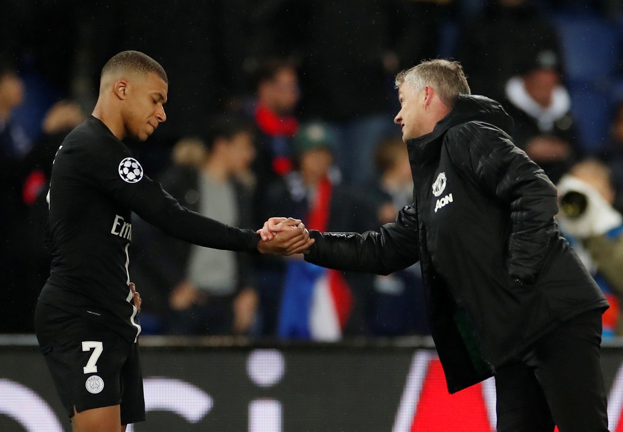 Solskjaer ch&iacute;nh thức l&agrave;m HLV trưởng, Man United chờ k&iacute;ch hoạt bom tấn - Ảnh 4.