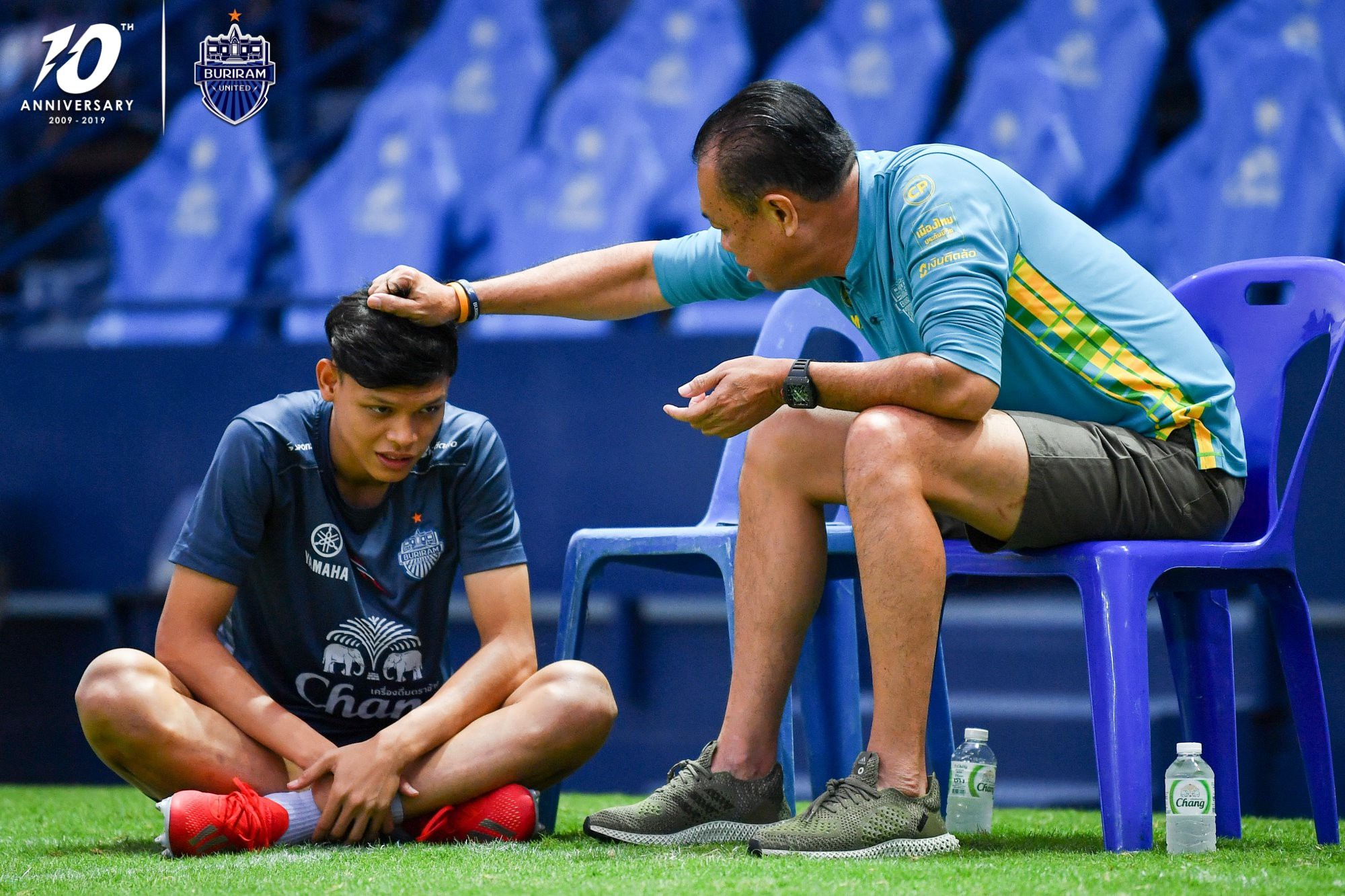 Tiền đạo U23 Thái Lan đấm Đình Trọng chính thức bị phạt nặng