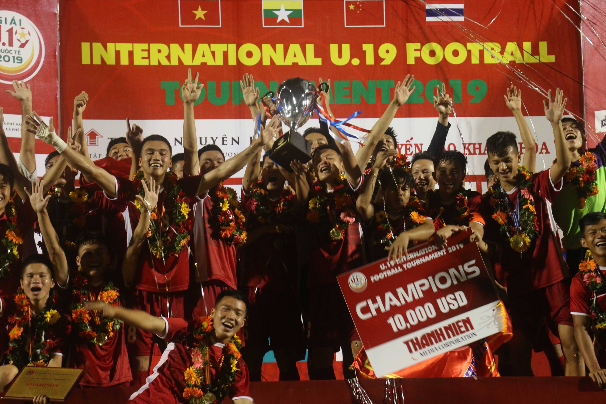 U19 Việt Nam bảo vệ cúp vô địch, tiếp tục gieo sầu cho bóng đá Thái Lan