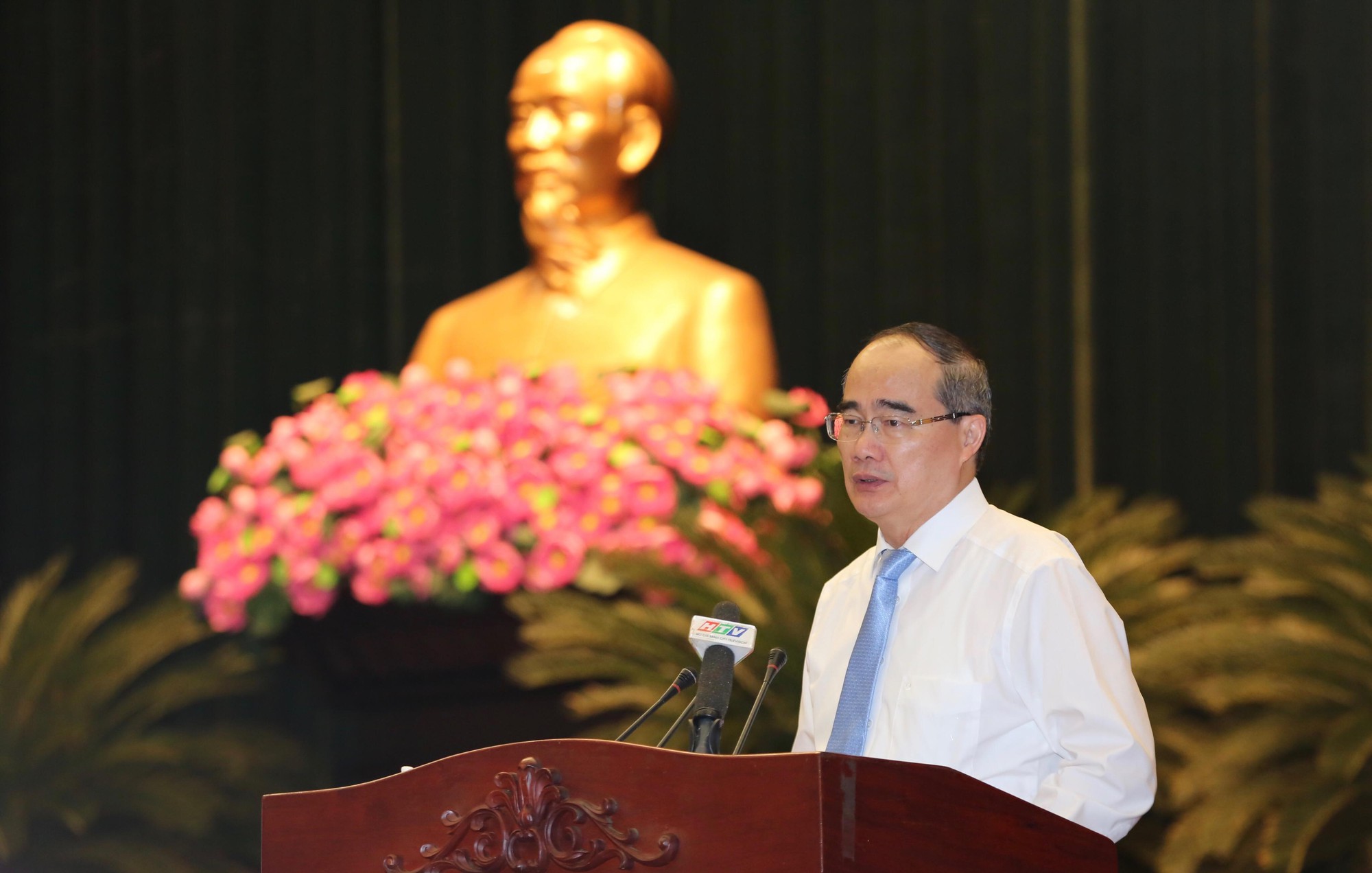 TP HCM phải tìm đến doanh nghiệp
