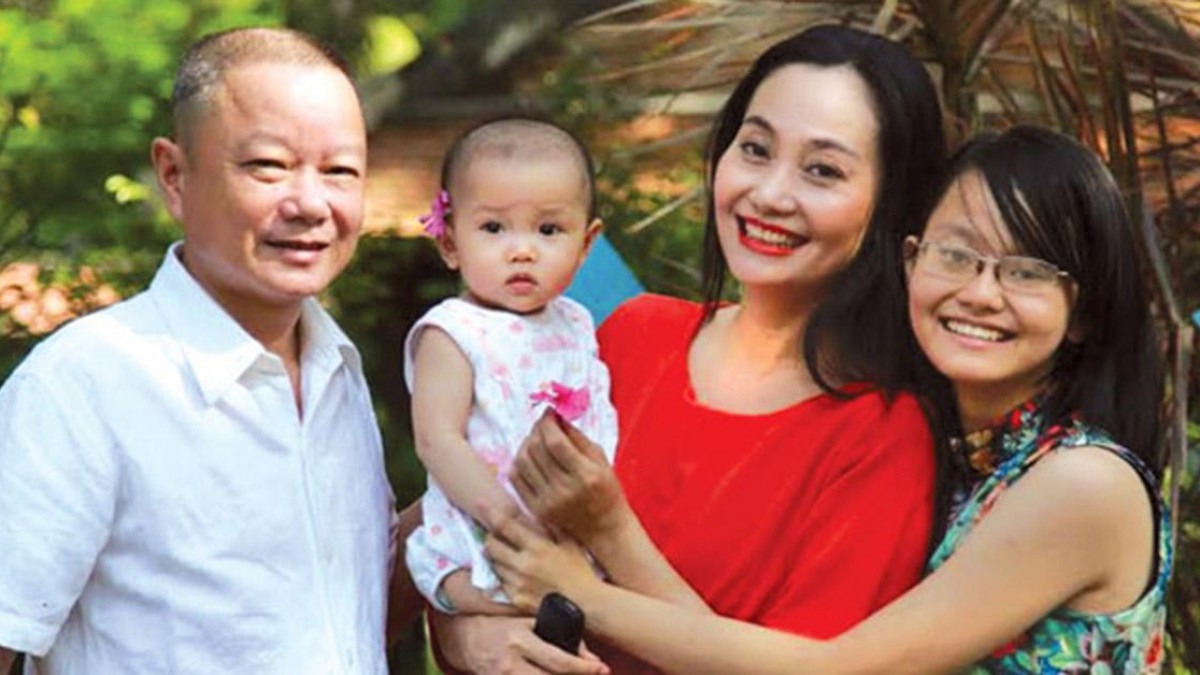 NSƯT Hạnh Thúy: Có con gái lớn như hũ mắm treo đầu giường - Ảnh 3.