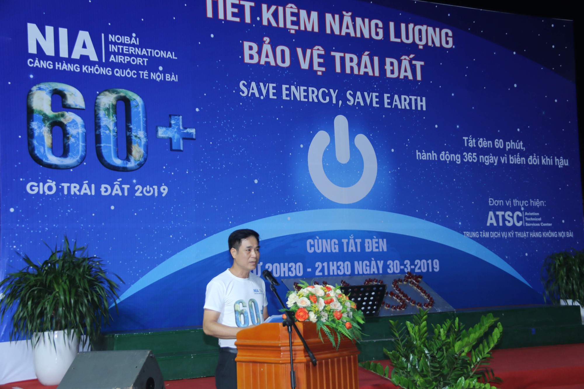 S&acirc;n bay Nội B&agrave;i như thế n&agrave;o khi tắt điện v&agrave;o Giờ tr&aacute;i đất? - Ảnh 6.