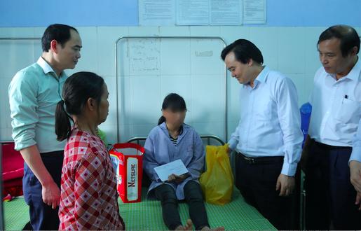 Thủ tướng, Phó Thủ tướng yêu cầu xử lý nghiêm vụ nữ sinh lớp 9 bị đánh dã man, lột đồ