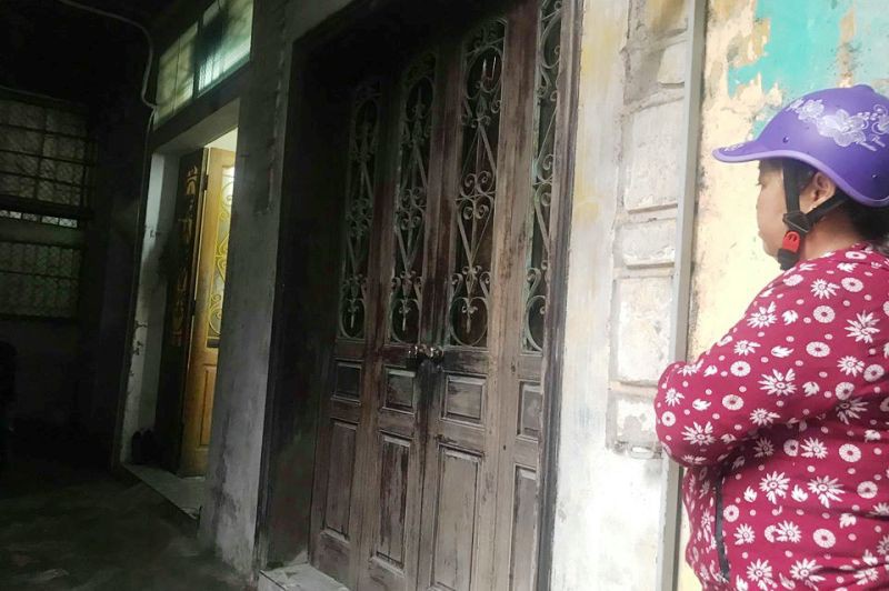 Thầy cúng truy sát cả nhà hàng xóm do nghi ngờ bị yểm bùa
