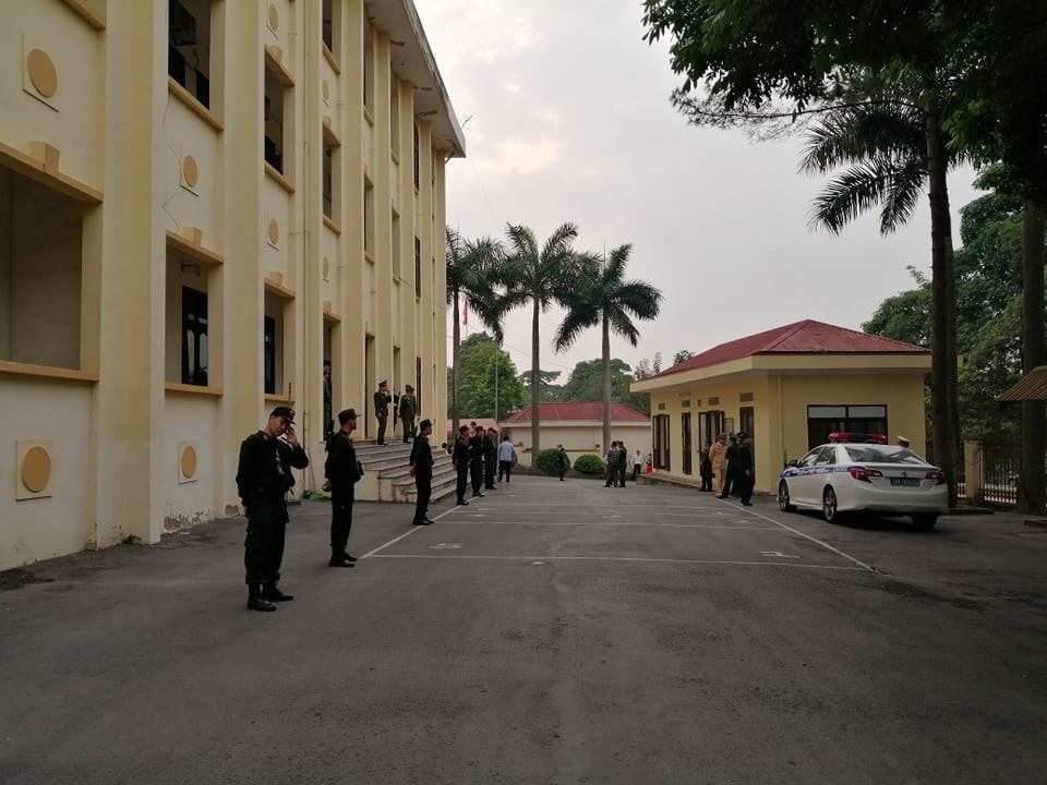 Ông trùm đường dây đánh bạc ngàn tỉ vắng mặt ở phiên phúc thẩm - Ảnh 3.