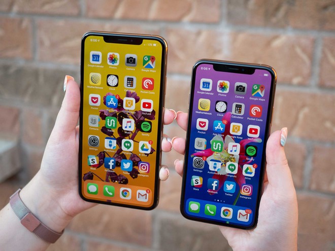 iPhone XS Max tiếp tục giảm giá cả trăm USD tại Trung Quốc