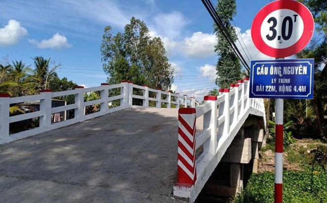 Phó chủ tịch xã bất ngờ về cây cầu mang tên mình