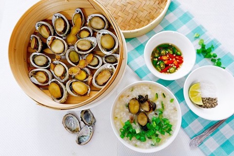 Ngập tr&agrave;n sơn h&agrave;o hải vị nh&igrave;n th&ocirc;i đ&atilde; muốn đến ngay Ph&uacute; Quốc - Ảnh 3.
