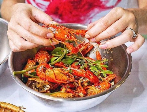 Ngập tr&agrave;n sơn h&agrave;o hải vị nh&igrave;n th&ocirc;i đ&atilde; muốn đến ngay Ph&uacute; Quốc - Ảnh 8.