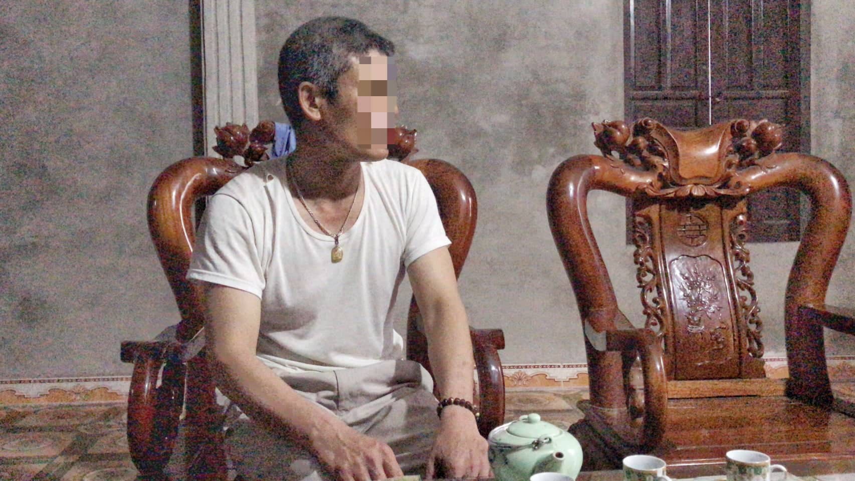 Cha của nữ sinh đánh đập, lột đồ bạn ở Hưng Yên: Thức trắng đêm vì con lầm lỗi
