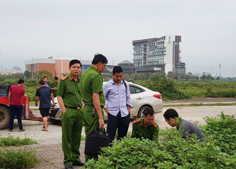M&acirc;u thuẫn t&igrave;nh &aacute;i, nam thanh ni&ecirc;n d&ugrave;ng k&eacute;o đ&acirc;m chết người y&ecirc;u - Ảnh 2.