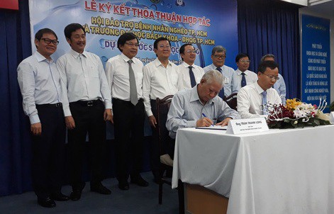 Ký kết triển khai sáng kiến học đường của nguyên Chủ tịch nước Trương Tấn Sang - Ảnh 1.