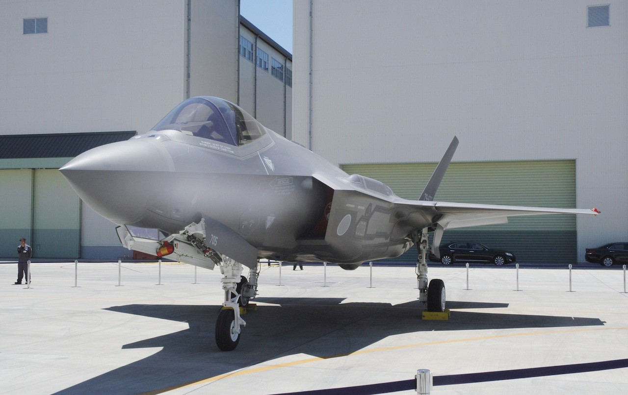 Nhật Bản xác nhận "Tia chớp” F-35 của Mỹ rơi xuống biển