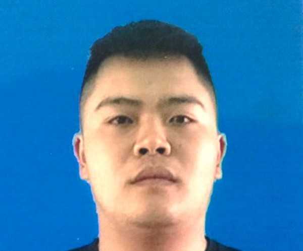 "Cường Hổ" lên Facebook rao bán móng vuốt, răng nanh báo hoa mai