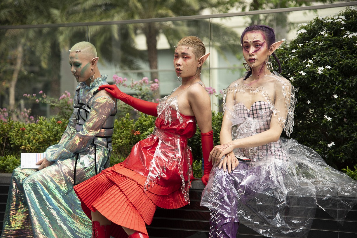 Fashionista và xu hướng ăn mặc dị thường, lệch lạc