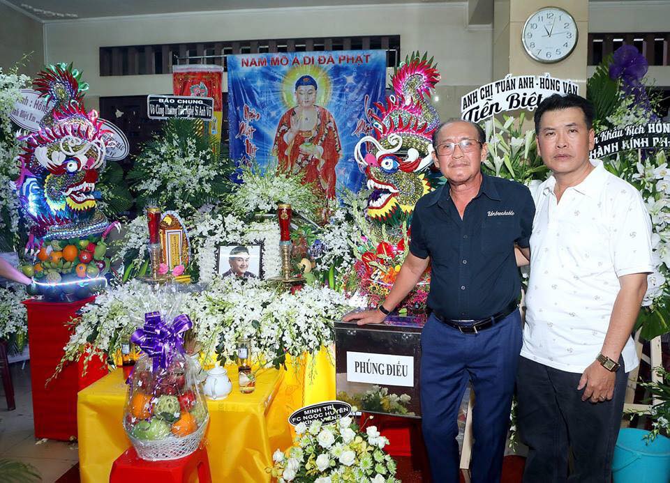 Nghệ sĩ Anh Vũ về qu&ecirc; nh&agrave; trong t&igrave;nh thương qu&aacute; lớn của c&ocirc;ng ch&uacute;ng - Ảnh 14.