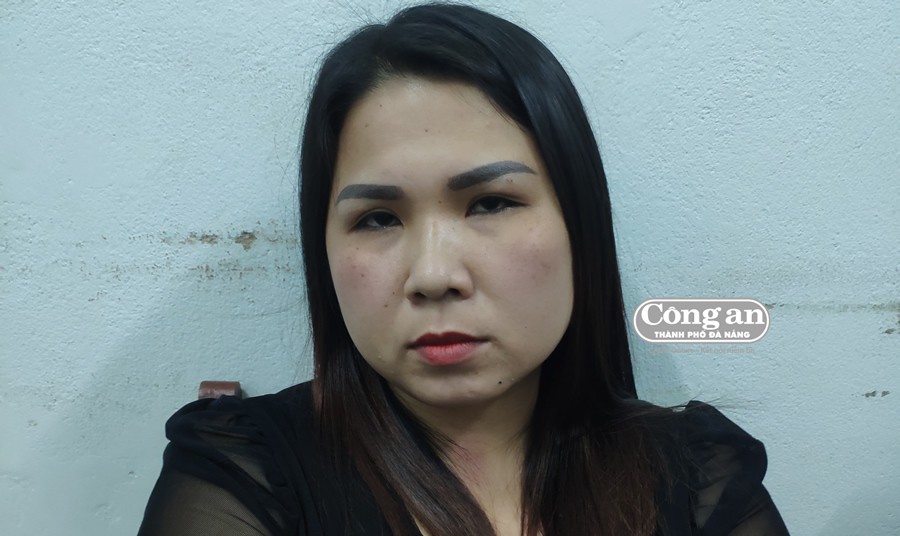 B&agrave; quản l&yacute; U40 v&agrave; những m&agrave;n sa đọa b&ecirc;n trong cơ sở - Ảnh 1.