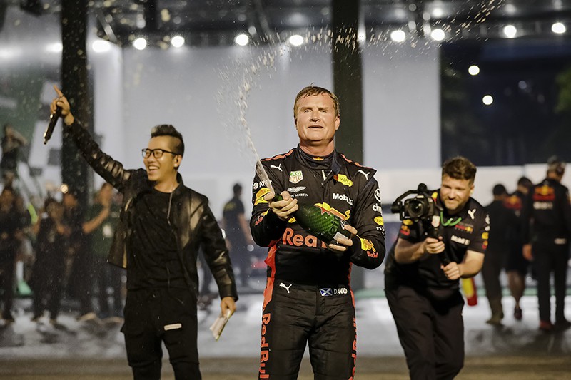 Huyền thoại David Coulthard và đội đua F1 mang gì đến trình diễn tại Việt Nam? - Ảnh 1.