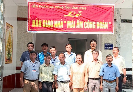 Vĩnh Long: Tăng mức hỗ trợ Mái ấm Công đoàn - Ảnh 1.