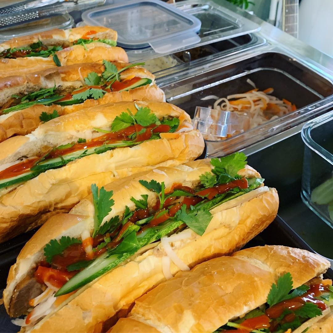 Qu&aacute;n c&agrave; ph&ecirc;, b&aacute;nh m&igrave; H&agrave; Nội giữa l&ograve;ng Seoul - Ảnh 6.