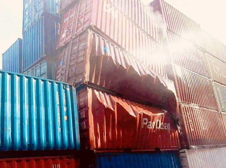 Nổ container phụ gia Trung Quốc mới nhập về cảng Cát Lái