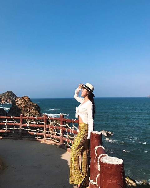 Đến Quy Nhơn, nạp vitamin sea cho ng&agrave;y h&egrave; n&oacute;ng nực - Ảnh 1.