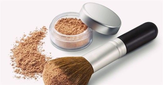 Bí quyết trang điểm khiến phụ nữ tuổi trung niên không bị già đi - Ảnh 6.