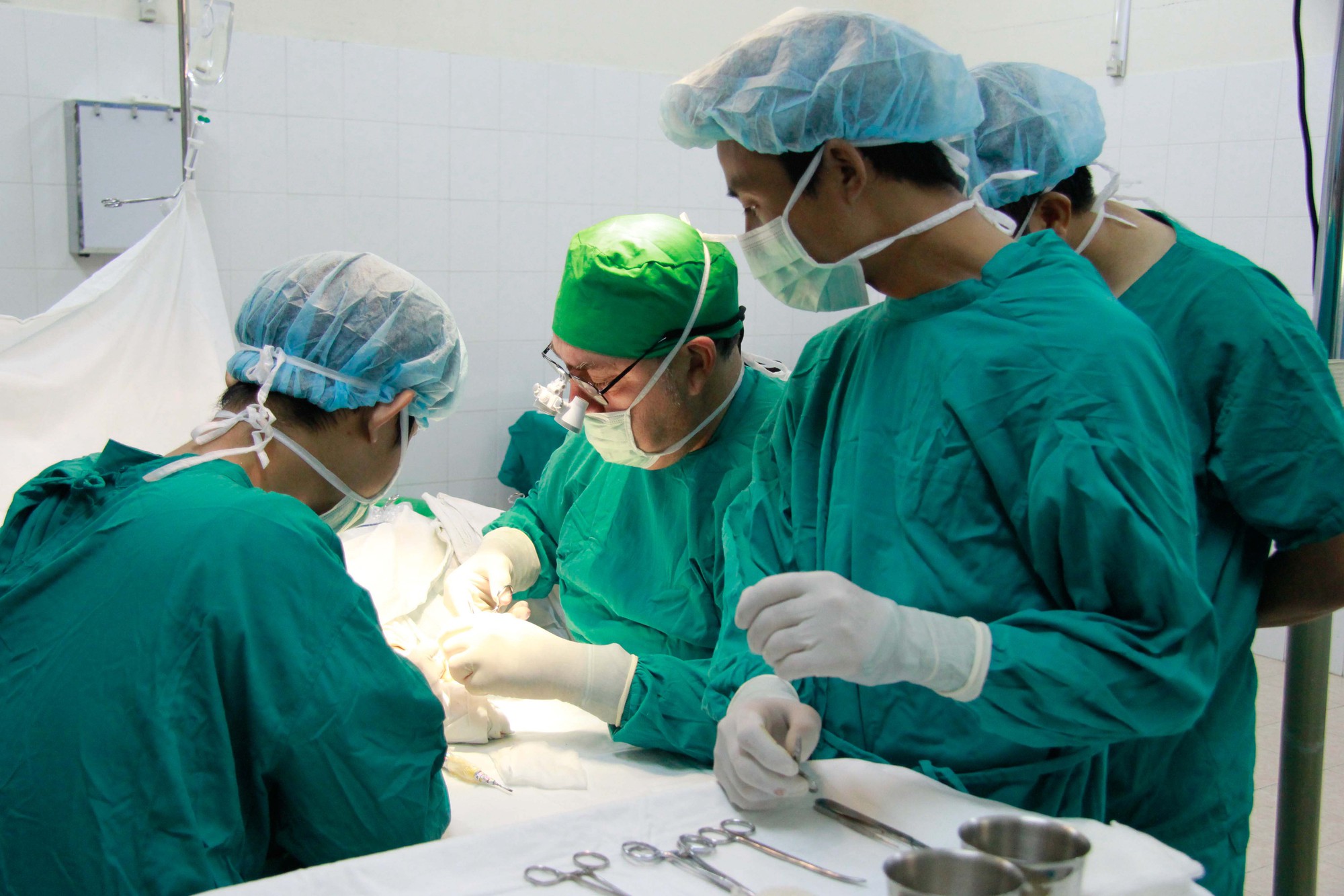 TP HCM: 1 bệnh viện phẫu thuật miễn phí dị tật–sẹo bỏng cho người nghèo