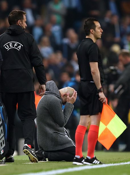 Đại tiệc b&agrave;n thắng, Man City bị loại cay đắng ở Champions League - Ảnh 4.
