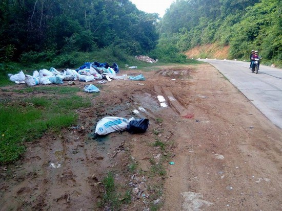 Điều tra truyền đơn vu khống chủ tịch xã làm cho nữ nhân viên có bầu