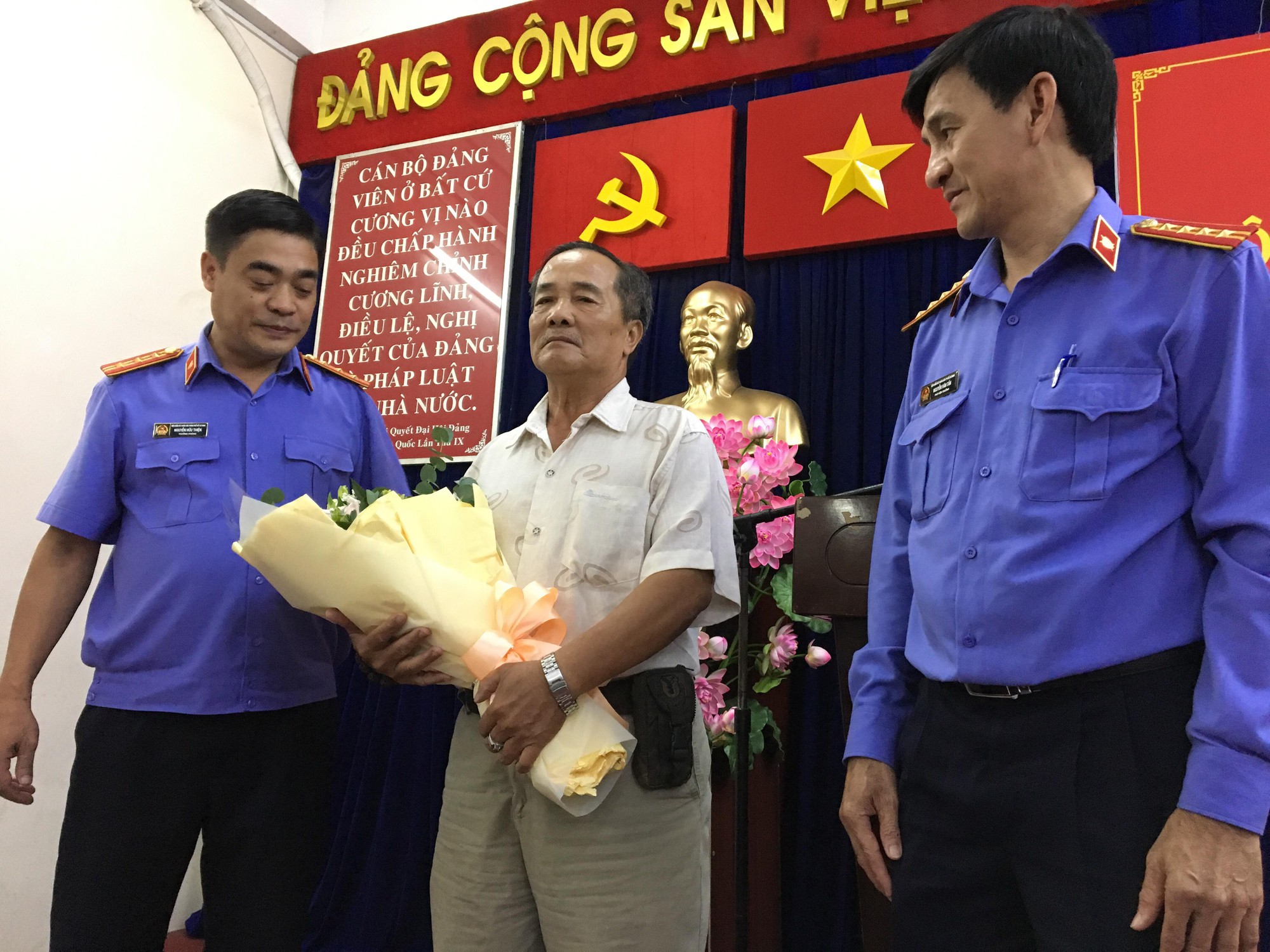 Cụ ông không nhận lời "xin lỗi suông" của VKS, đòi bồi thường 99 tỉ đồng