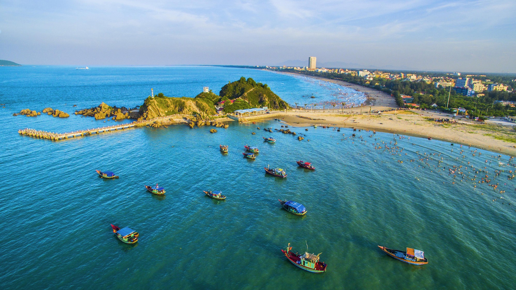 Xứ Nghệ - Điểm đến mới cho các bạn trẻ yêu khám phá - Ảnh 1.