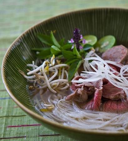 8 quán phở nổi bật nhất ở Việt Nam - Ảnh 4.