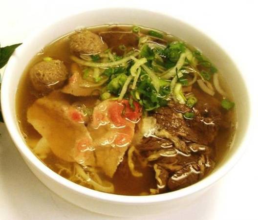 8 quán phở nổi bật nhất ở Việt Nam - Ảnh 8.