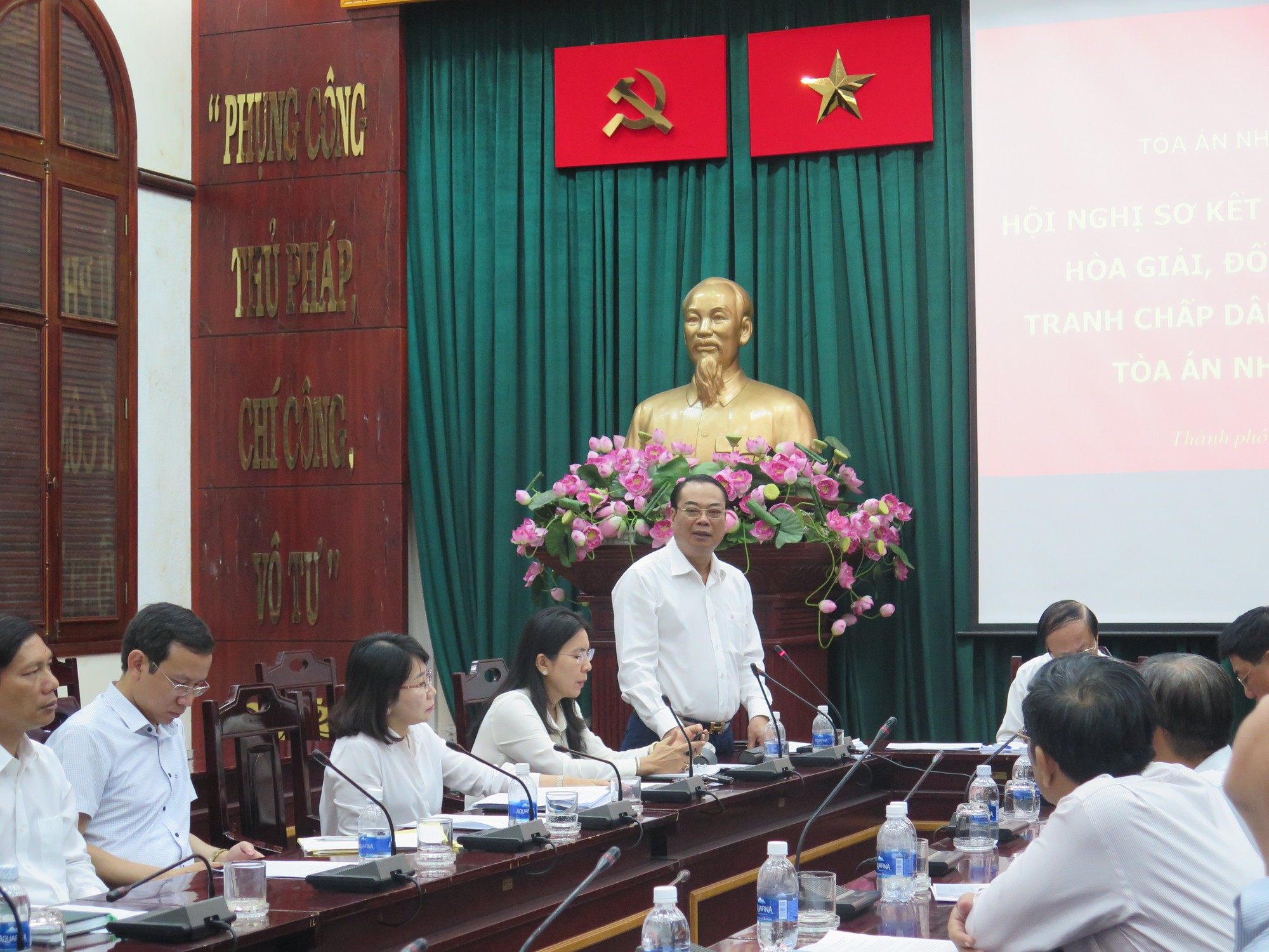 Lãnh đạo không đối mặt án hành chính khó hòa giải, đối thoại? - Ảnh 1.