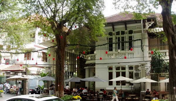 Lo lắng biệt thự gần 100 năm tuổi của Chú Hỏa biến mất - Ảnh 6.