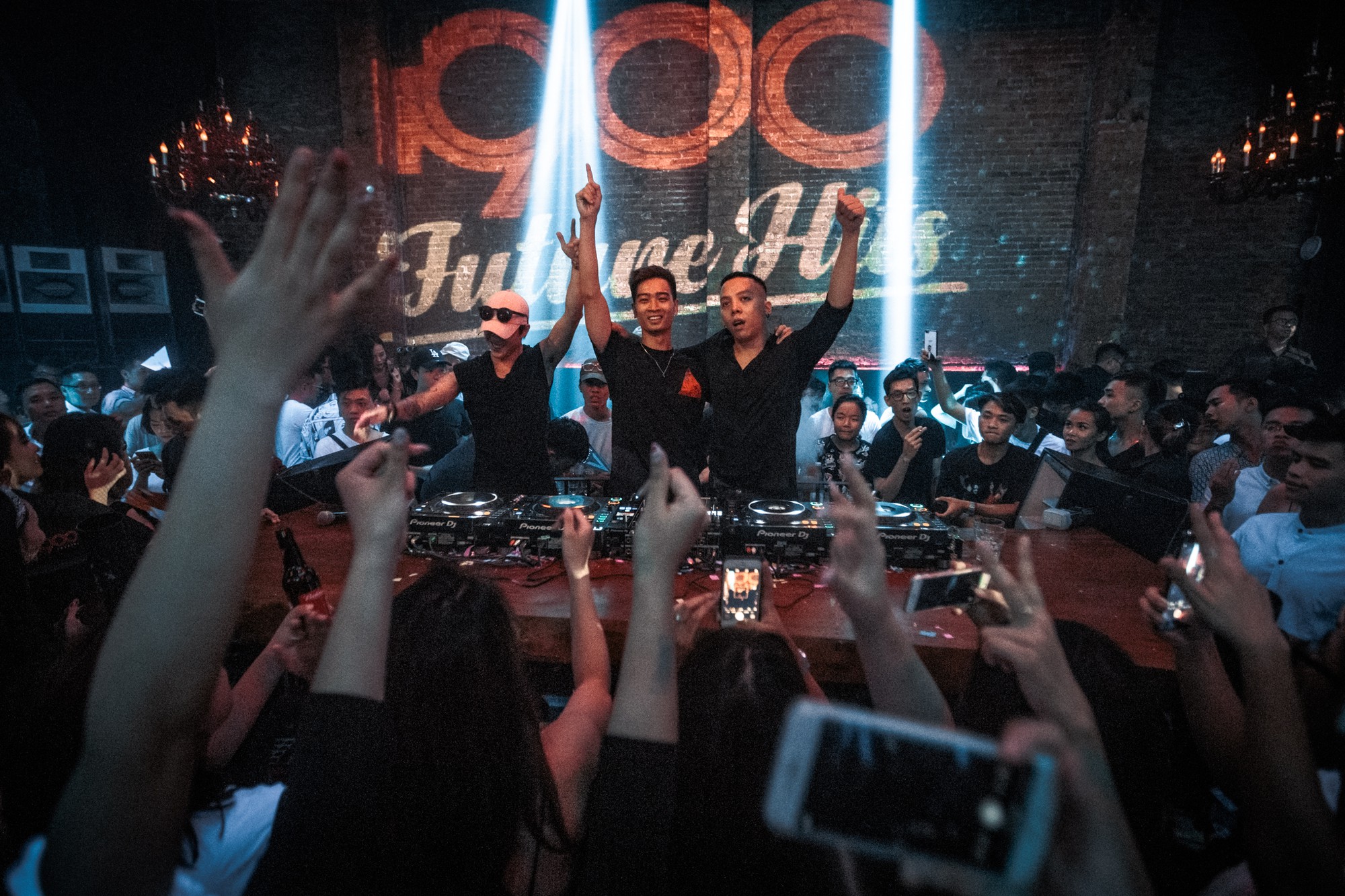 EDM Việt rơi v&agrave;o lối hẹp - Ảnh 3.