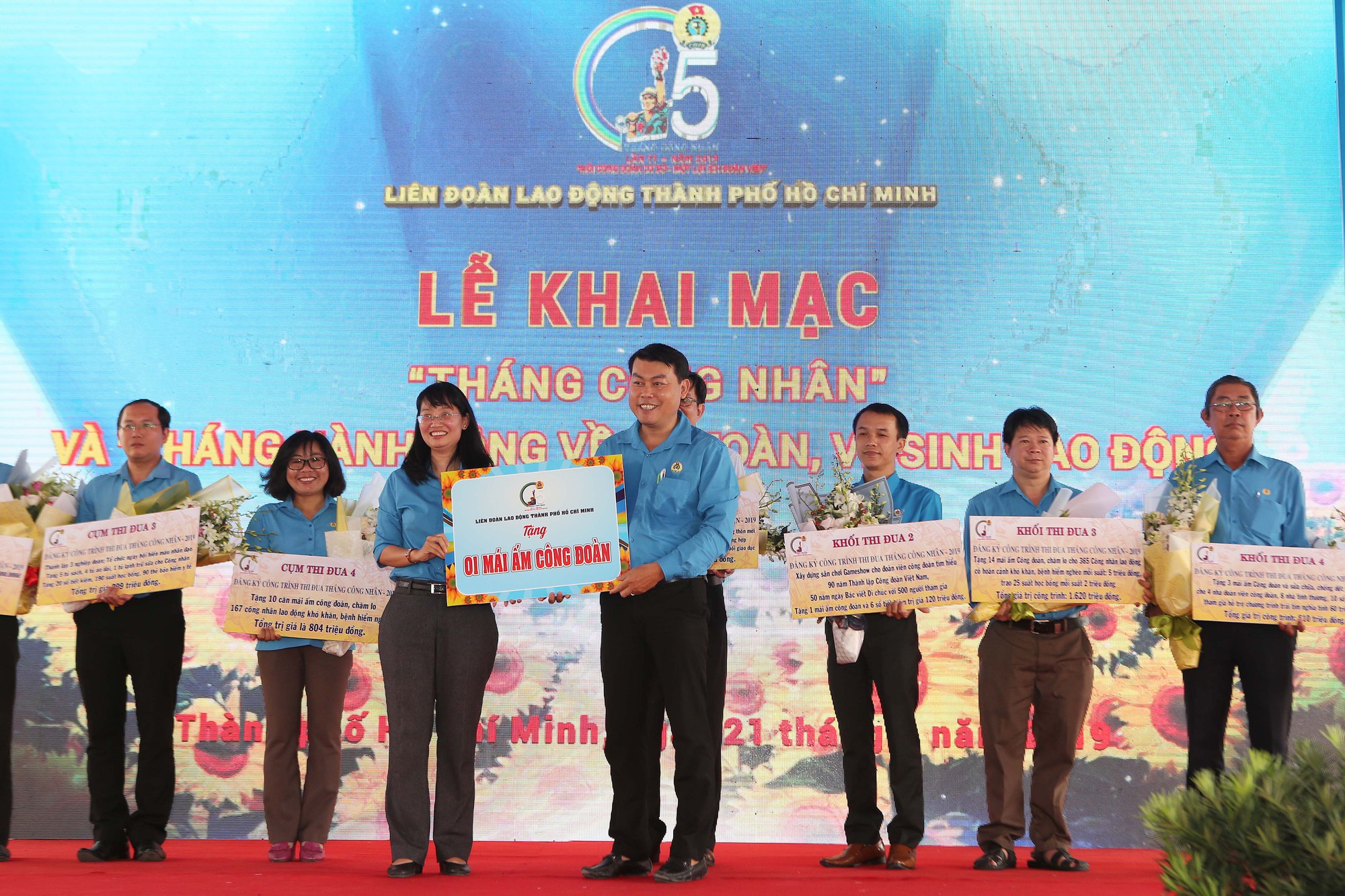 Tháng Công nhân lần thứ 11:Thiết thực, bám sát đời sống người lao động