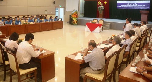 Khánh Hòa: Vận động CNVC-LĐ tiết kiệm điện