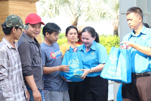 Chăm lo đời sống, sức khỏe cho công nhân