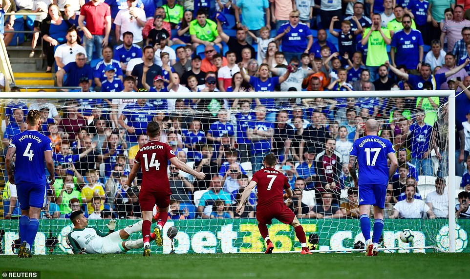 Liverpool đ&ograve;i lại ng&ocirc;i đầu bảng, Arsenal thua thảm s&acirc;n nh&agrave; - Ảnh 7.