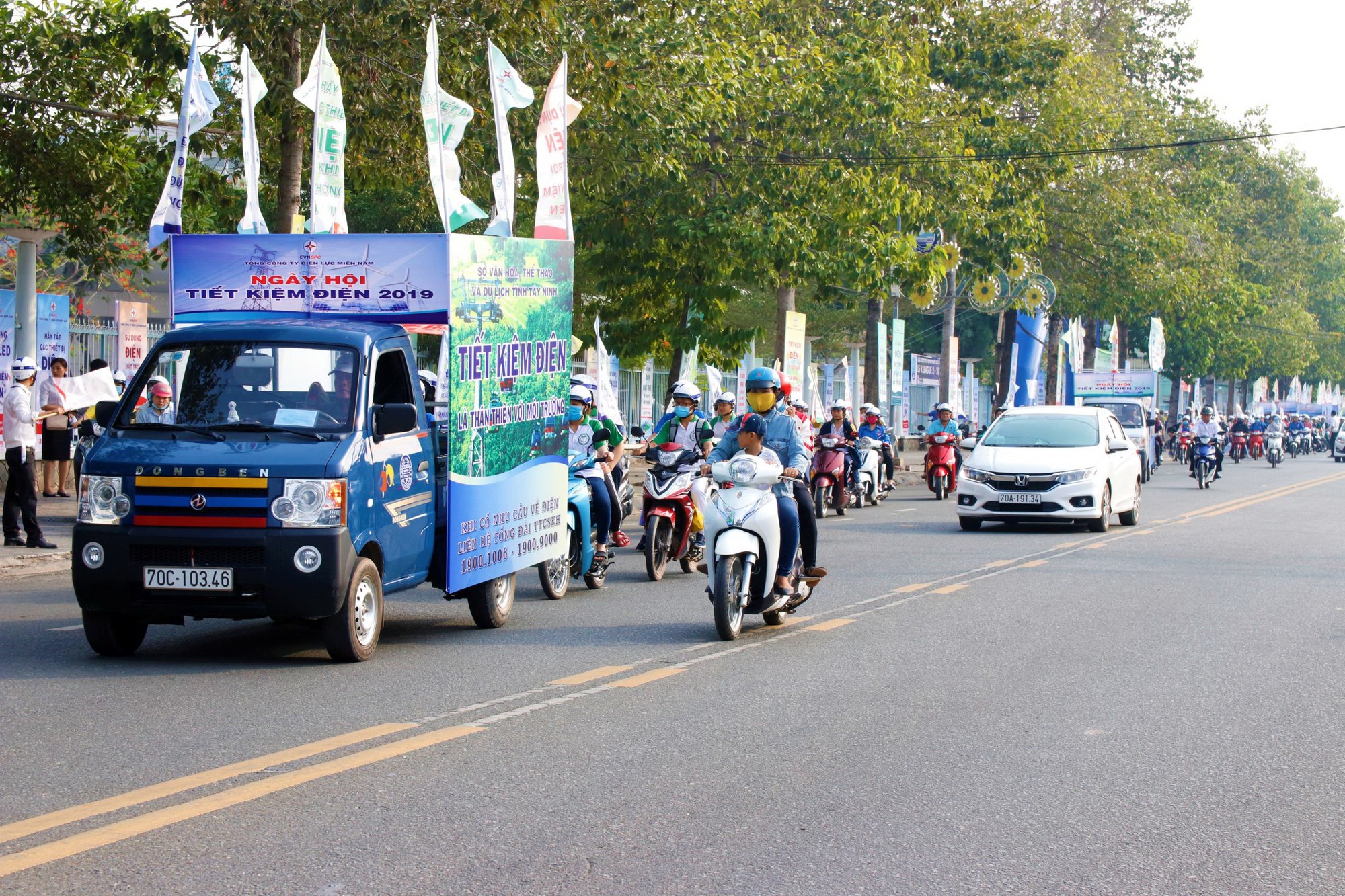 Lan tỏa ngày hội tiết kiệm điện - Ảnh 3.