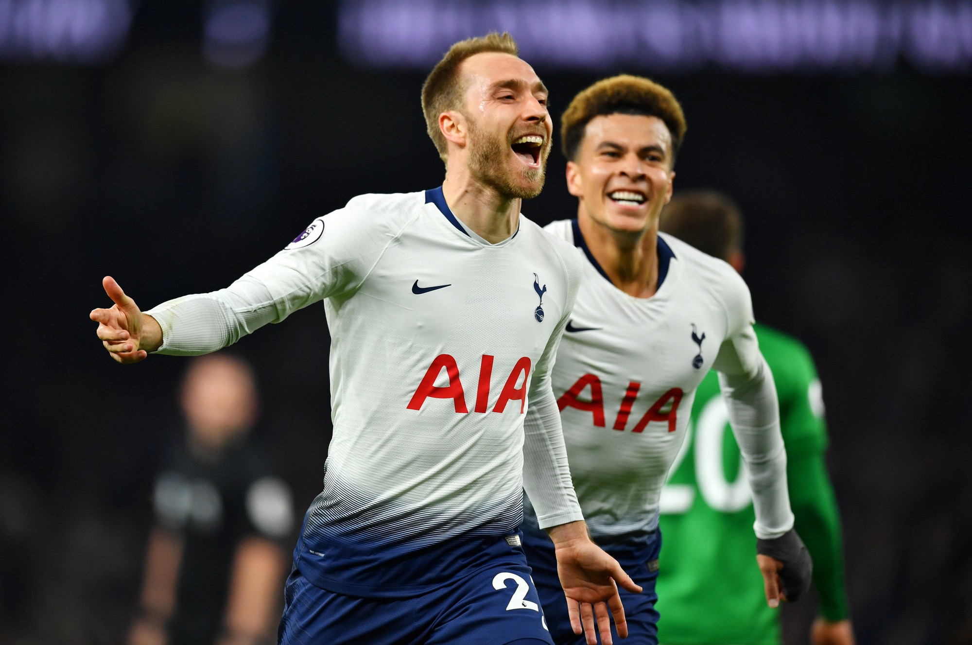 Real Madrid muốn có Eriksen để "trám" tuyến giữa