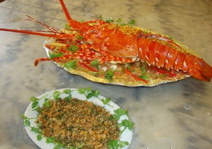 Kh&aacute;m ph&aacute; m&oacute;n tiết canh t&ocirc;m h&ugrave;m - đặc sản Vũng T&agrave;u ngon nức tiếng - Ảnh 10.