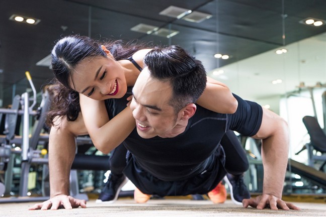 Tình cũ, người xưa, có gì mà rối