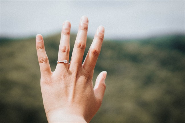 T&igrave;nh cũ, người xưa, c&oacute; g&igrave; m&agrave; rối - Ảnh 2.