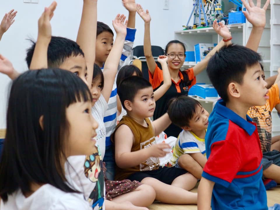 H&egrave; chưa tới đ&atilde; tất tả t&igrave;m chỗ học - Ảnh 1.