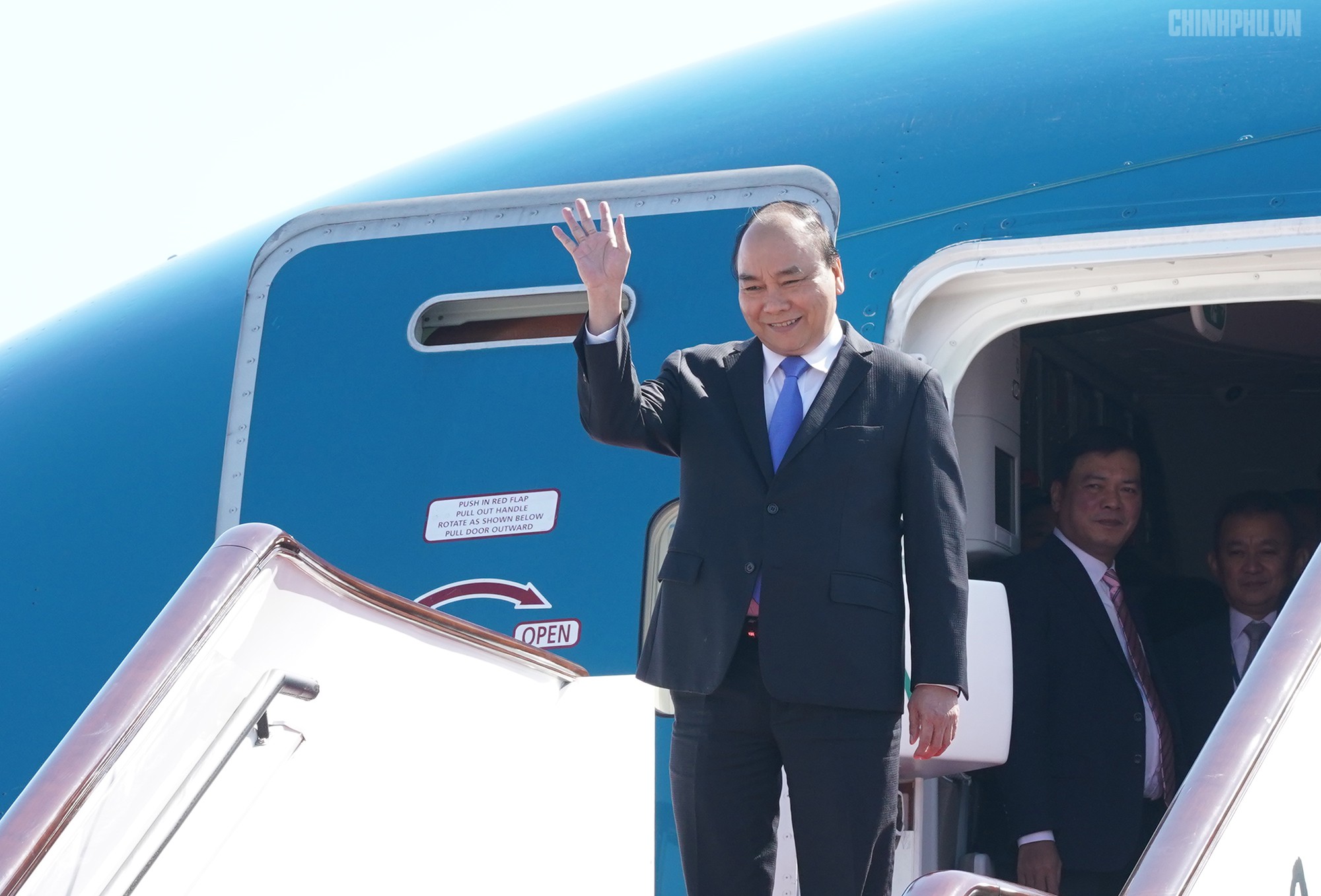 Thủ tướng đến Bắc Kinh, bắt đầu chuyến tham dự Diễn đàn "Vành đai và Con đường"