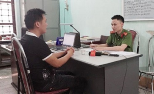 Khởi tố, bắt thầy giáo bị tố xâm hại nữ sinh lớp 8 đến mang thai